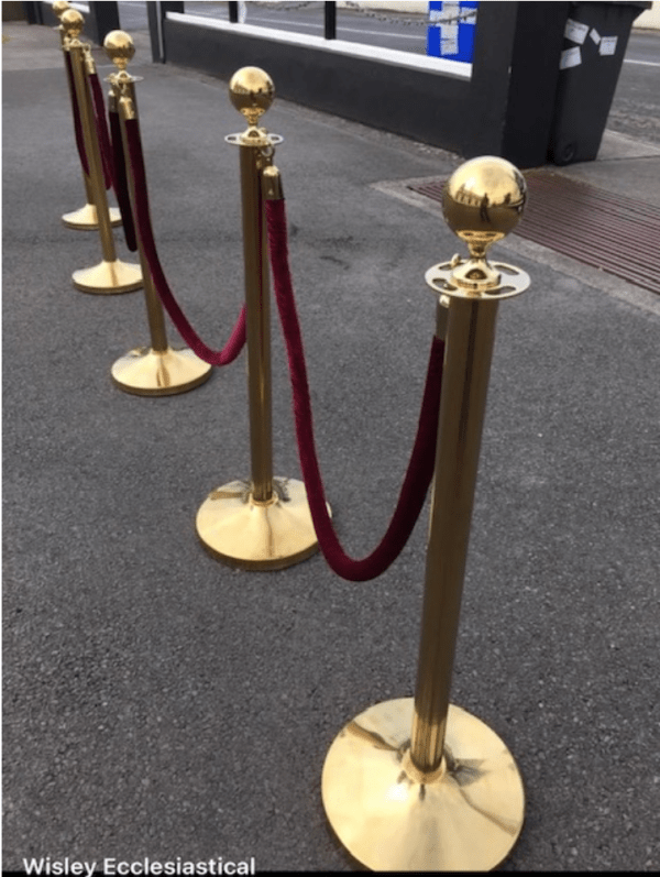 Rope & Barrier stands (Gold) - Image 14