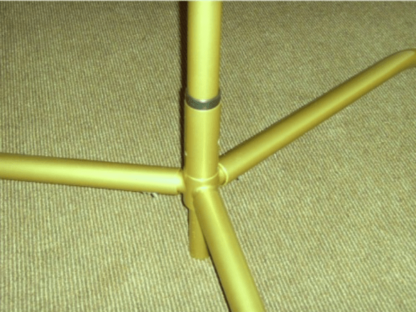 Gold-Sprayed Banner Stand - Image 5