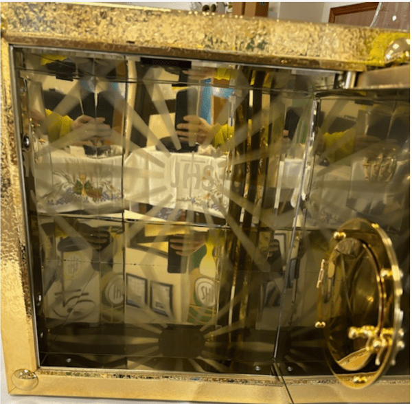 Tabernacle Blessed Sacrament - Image 8